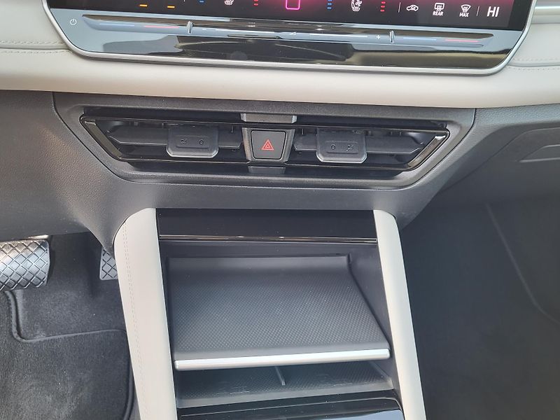 Volkswagen Tayron (2026) Elegance 2,0TDI 142kW4MOT-nové - fotka 21 z 27