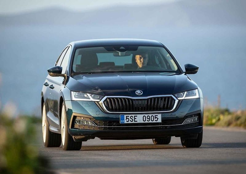 Značce Mercedes-Benz se stále daří zvyšovat prodeje