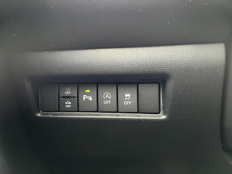 Suzuki Swift NOVÉ VOZIDLO - BEZ DOKLADŮ! - fotka 14 z 19