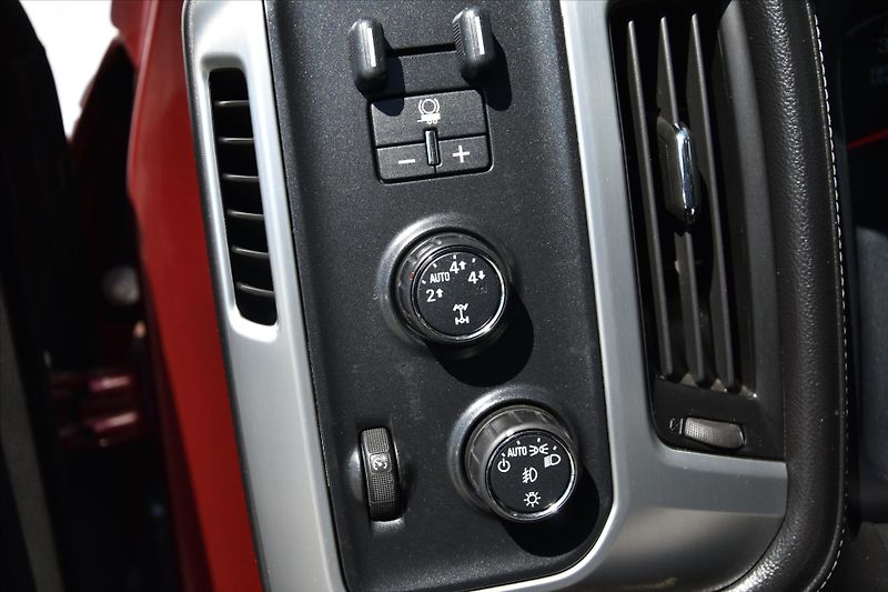 GMC Sierra Z71 4.3 V6 212kW 4x4 TAŽNÉ - fotka 20 z 25