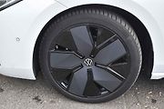 Aerodynamické kryty kol
