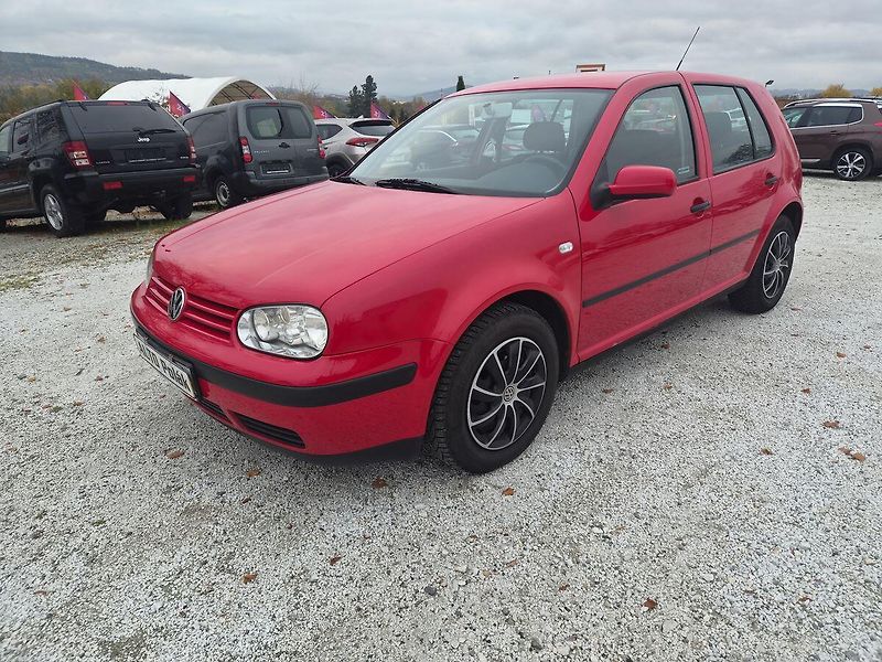 Volkswagen Golf 1,4 16V - fotka 3 z 10