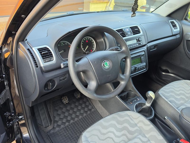 Škoda Roomster (2008) 1.4i 16V STYLE*PO ROZVODECH* - fotka 10 z 46