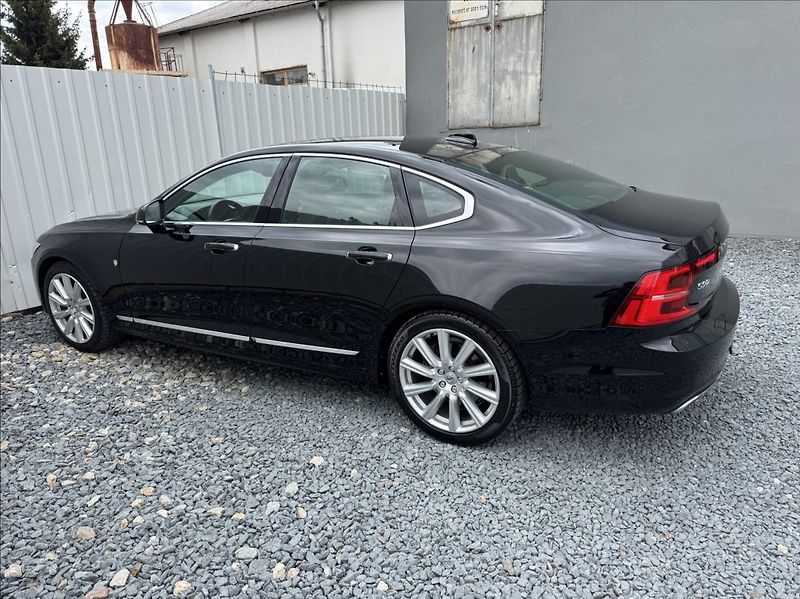 Volvo S90 2,0 D5 AWD INSCRIPTION DPH ČR - fotka 11 z 50