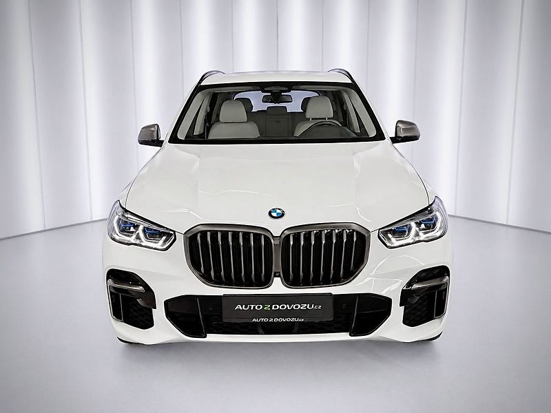 BMW X5 M50i xDrive, LASER, MASÁŽE, HE - fotka 2 z 34