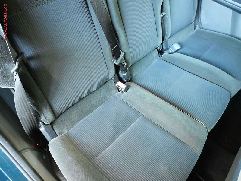 Ford C-MAX (2006) 1.8 TDCi, AC, tempo - fotka 12 z 18