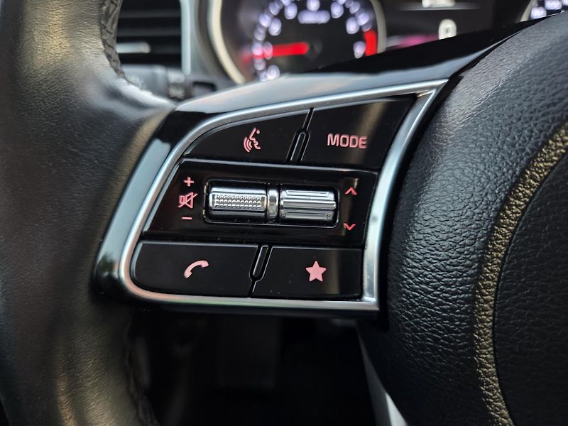 Kia Ceed (2022) 1.0 T-GDI 74 kW Spin,CZ,DPH - fotka 23 z 26
