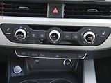Audi A4 (2023) 2.0TDi, AT, LED, kůže, +ALU - náhled 14