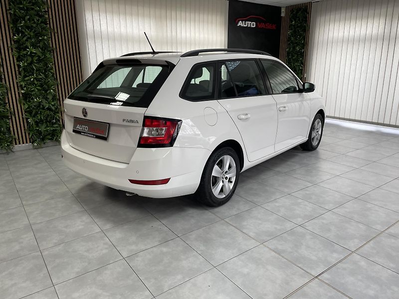 Škoda Fabia 1.0 TSi ČR REZERVACE  - fotka 6 z 22