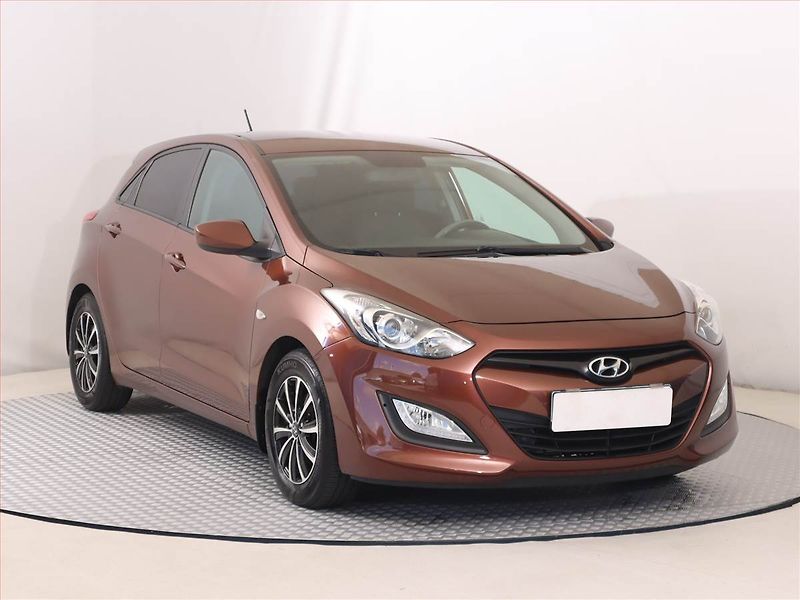 Hyundai i30 (2013) 1.6 MPI, Serv.kniha, Tempomat - fotografie inzerátu
