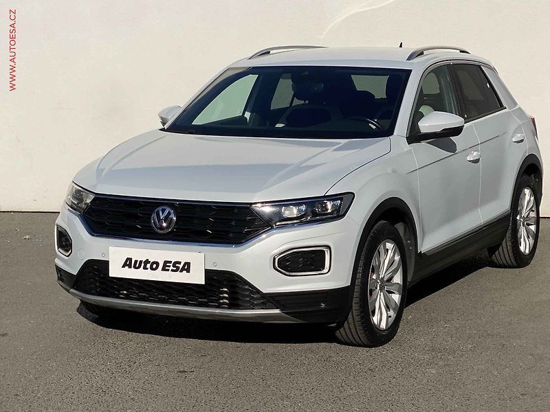 Volkswagen T-Roc (2018) 2.0 TSi 4x4, Highline, DSG - fotka 3 z 22