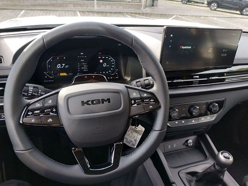 KGM Musso Grand 2.2XDI, STYLE+ 4WD, MT, SKLADE - fotka 13 z 26