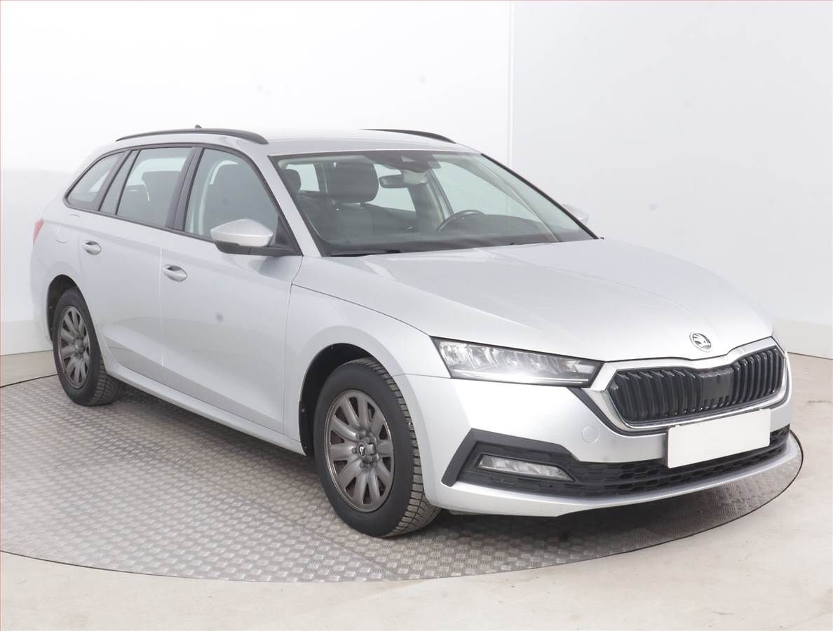 Škoda Octavia Ambition 2.0 TDI, ČR,1.maj
