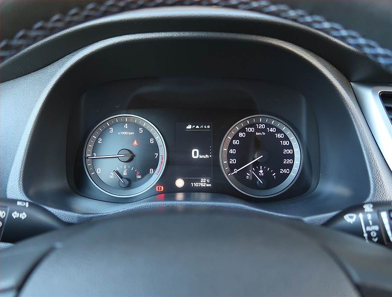 Hyundai Tucson (2017) 1.6 T-GDI, 4X4, Serv.kniha - fotka 11 z 19