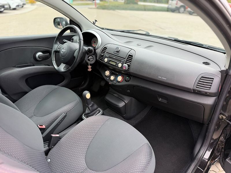 Nissan Micra Cabrio HardTop 1.4 90 - fotka 22 z 29