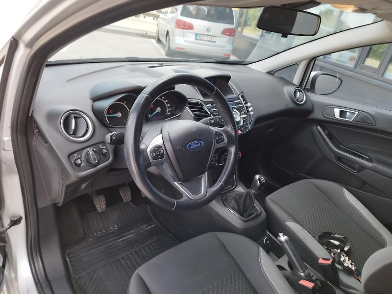 Ford Fiesta 1.5TDCI,volat-608 081 843 - fotka 11 z 18