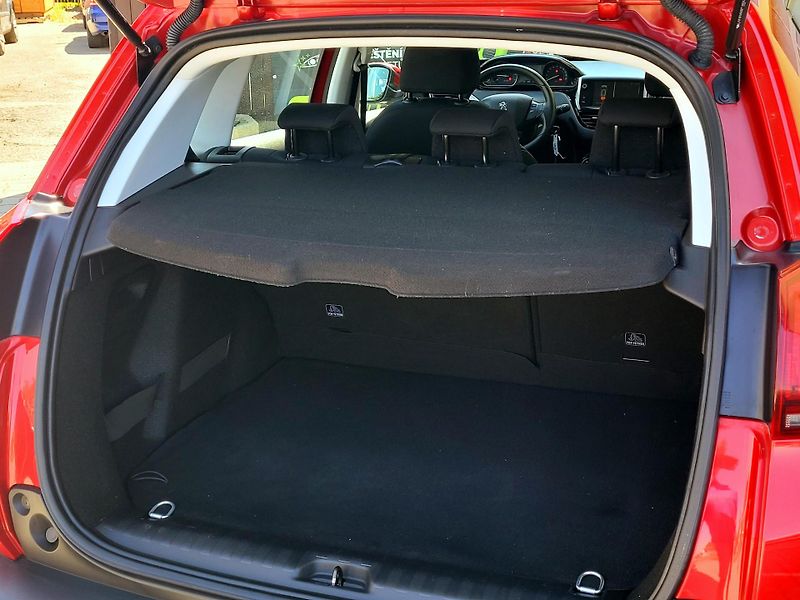 Peugeot 2008 SERV.KNIHA, ROZVODY, ČR - fotka 11 z 44
