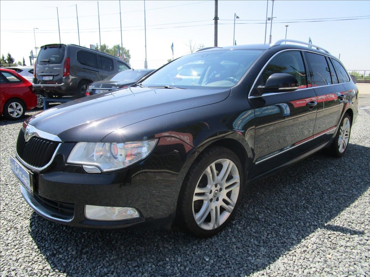 Škoda Superb Combi 2.0TDi 125kW Elegance