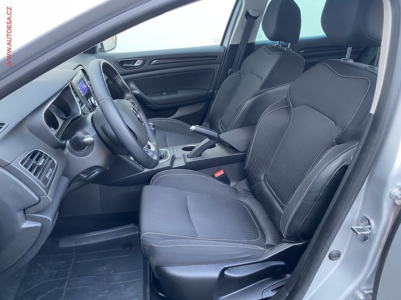 Renault Mégane (2017) 1.2TCe, ČR, autoAC, temp - fotka 9 z 15