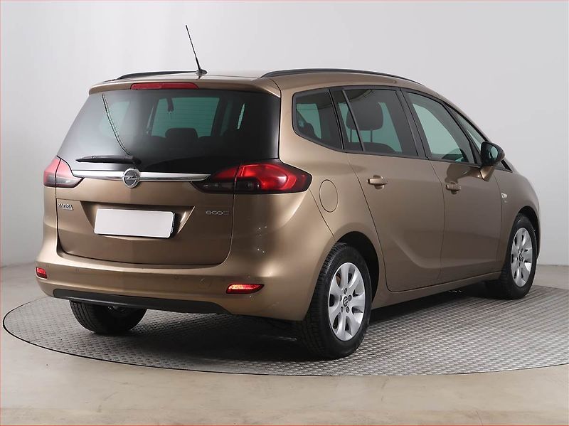 Opel Zafira (2013) 1.4 Turbo, 7 míst, Serv.kniha - fotka 5 z 16