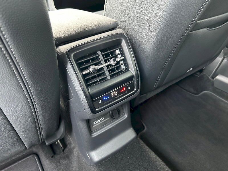 Škoda Kodiaq (2026) Sportline 2.0 TDI 110 kW DSG - fotka 31 z 35