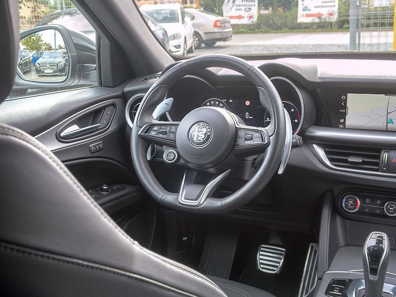 Alfa Romeo Stelvio (2024) 2.2D 154KW Q4 – VELOCE - fotka 17 z 71