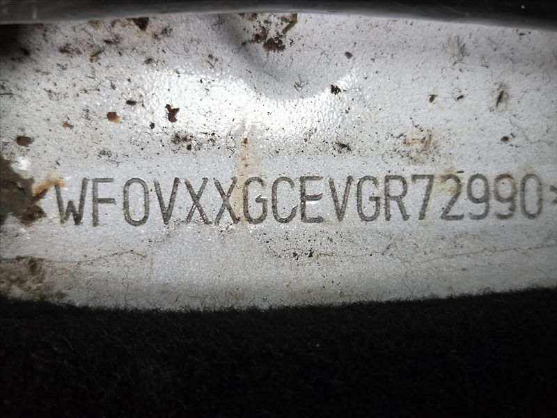 Ford C-MAX 1,5 TDCi 88kW Titanium ČR  Tit - fotka 24 z 25