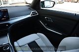 BMW M3 COMPETITION xDrive HUD H/K  - náhled 23