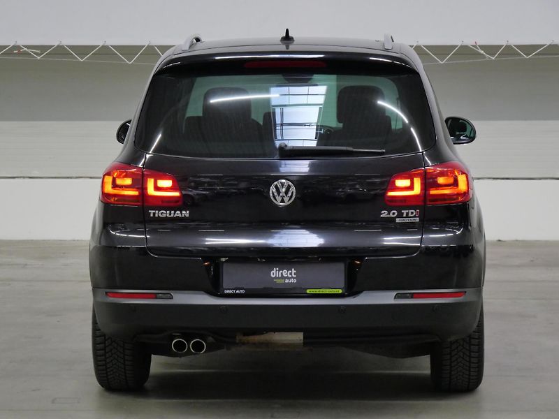 Volkswagen Tiguan - fotka 6 z 25