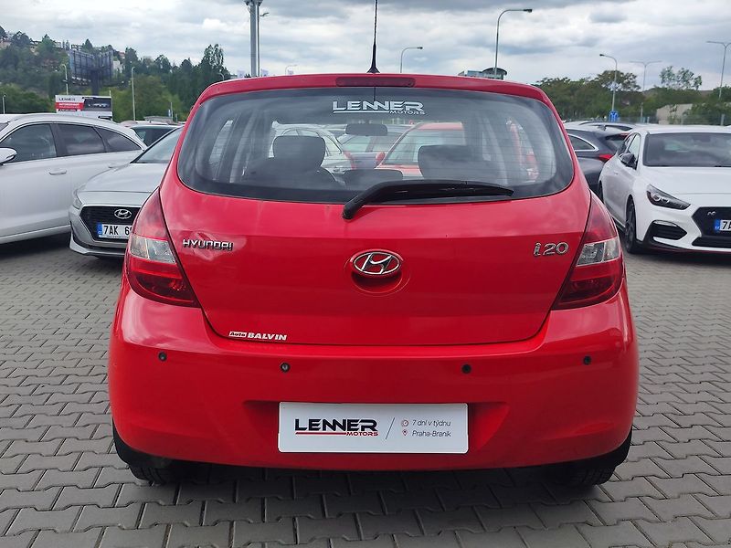 Hyundai i20 1.25i/57kW Classic Plus+ AC - fotka 6 z 24