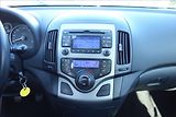 Hyundai i30 1,4 i, ČR, SERV.KN., COMFORT. - náhled 20