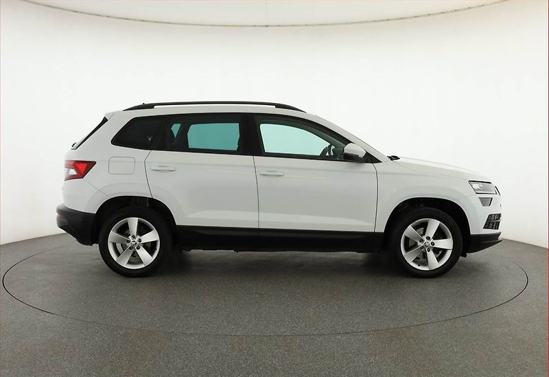 Škoda Karoq (2019) 1.5 TSI - fotka 6 z 21