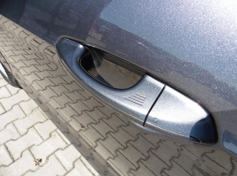 Ford Galaxy 2.0 TDCi Titanium Navi 7.míst - fotka 20 z 24