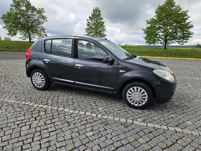 Dacia Sandero (2008) 1.6 16v, PĚKNÝ STAV,  SPLÁTKY  - fotka 5 z 23