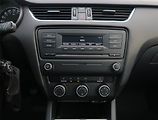 Škoda Octavia (2014) 1.6 TDI, 4X4, Tempomat - náhled 12