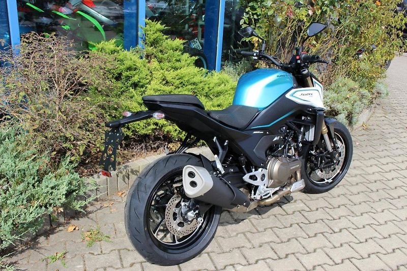 QJ Motor (2024) SRK 550 NOVINKA PRO ROK 2025 - fotka 4 z 8
