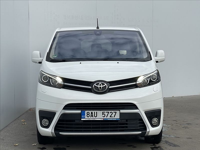 Toyota ProAce Verso 2,0 D-4D L2 Family WEBA 8 Míst - fotka 22 z 24