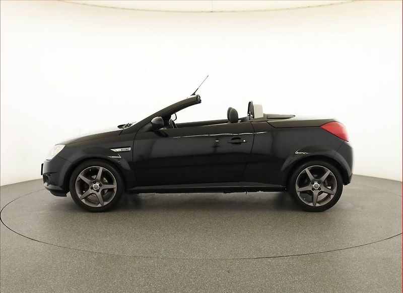 Opel Tigra (2007) 1.8, po STK, jezdí výborně - fotka 3 z 14