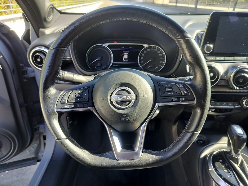 Nissan Juke 1.6 Hybrid - fotka 13 z 29