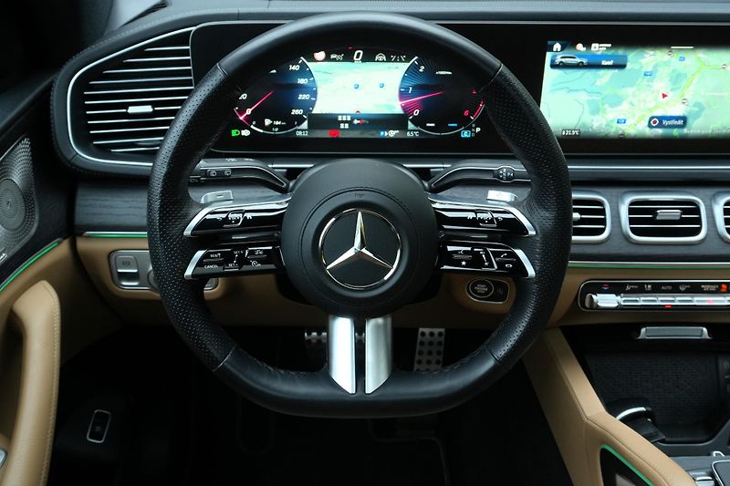 Mercedes-Benz GLS 450d, ČR, Webasto,AMG Premium+ - fotka 11 z 34