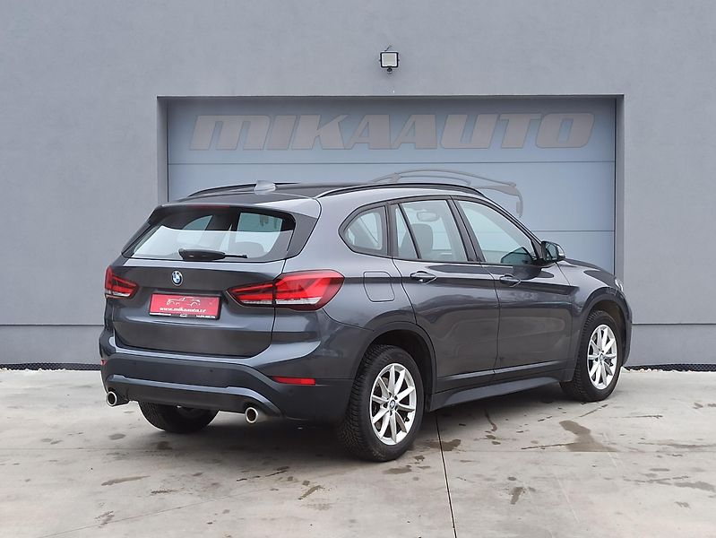 BMW X1 sDRIVE 20i 141kW ČR  - fotka 5 z 28