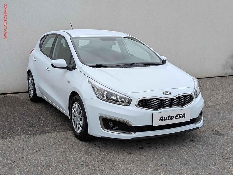Kia Ceed (2017) 1.4 CVVT, ČR, Comfort+ - fotografie inzerátu