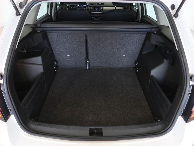 Škoda Fabia (2016) Style 1.4 TDI, Park. senzory - fotka 13 z 14