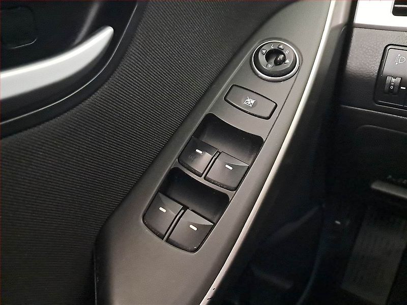 Hyundai i30 (2016) 1.6 CRDi, Tempomat - fotka 16 z 16