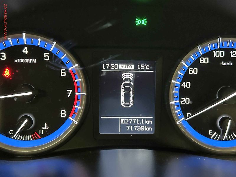 Suzuki SX4 (2015) 1.6VVT 4x4, 1.maj,ČR, Ele - fotka 14 z 15