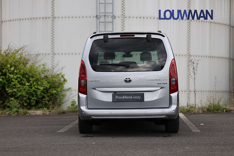 Toyota ProAce City Verso EV FAMILY COMFORT L2 - fotka 20 z 21
