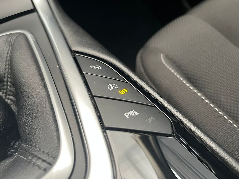 Ford S-MAX 2.0 EB Titanium mauál - fotka 33 z 51