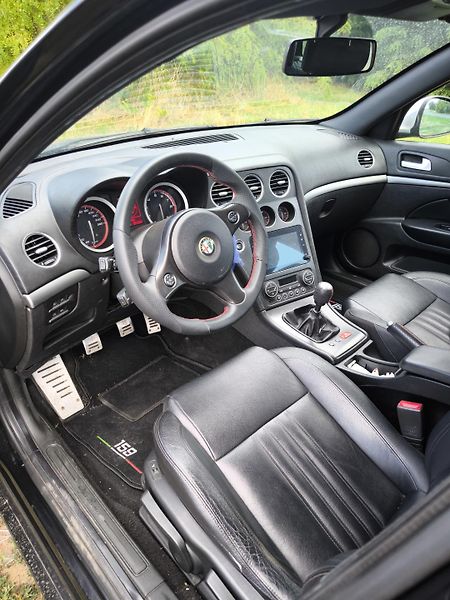 Alfa Romeo 159 (2012) Alfa Romeo 159 Sportwagon 1.75 - fotka 6 z 8