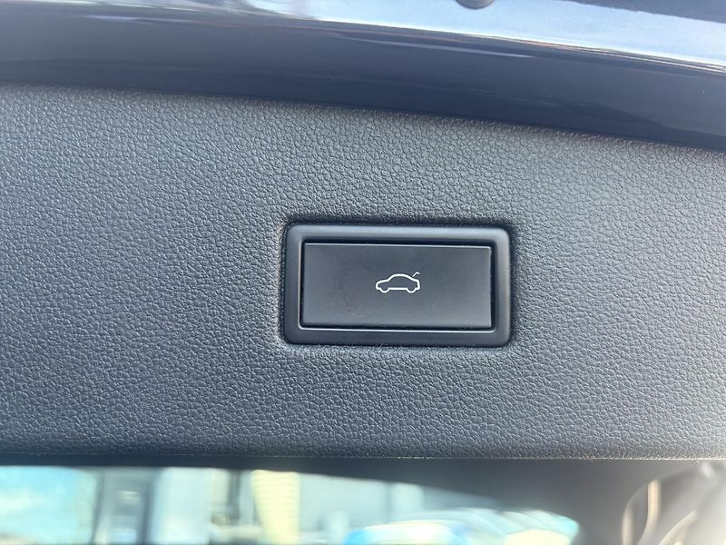 Seat Tarraco 2.0TSi FR 4WD 140kW - fotka 16 z 27