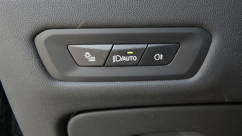 BMW X5 50e xDrive PHEV - fotka 10 z 27